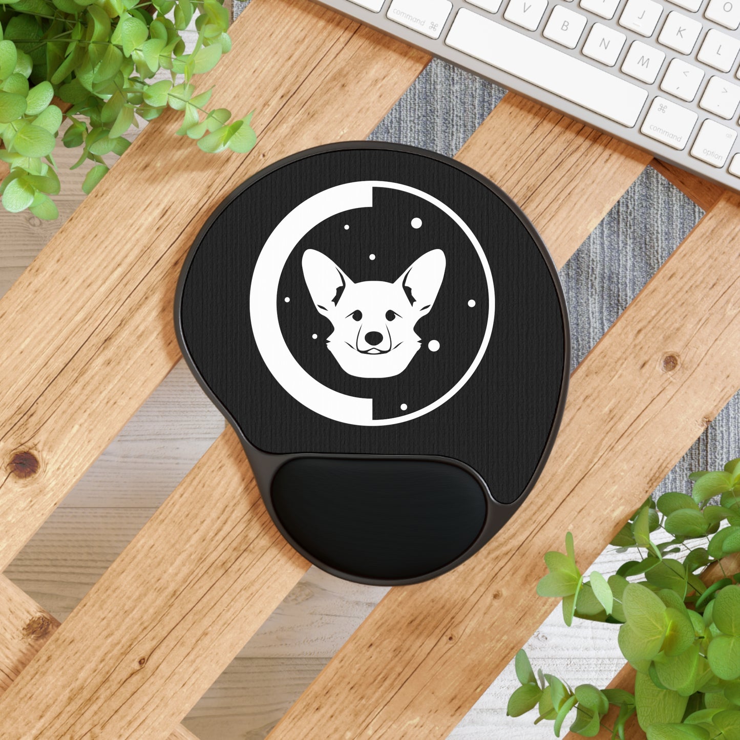 Mouse Pad With Wrist Rest - White - Ears-up